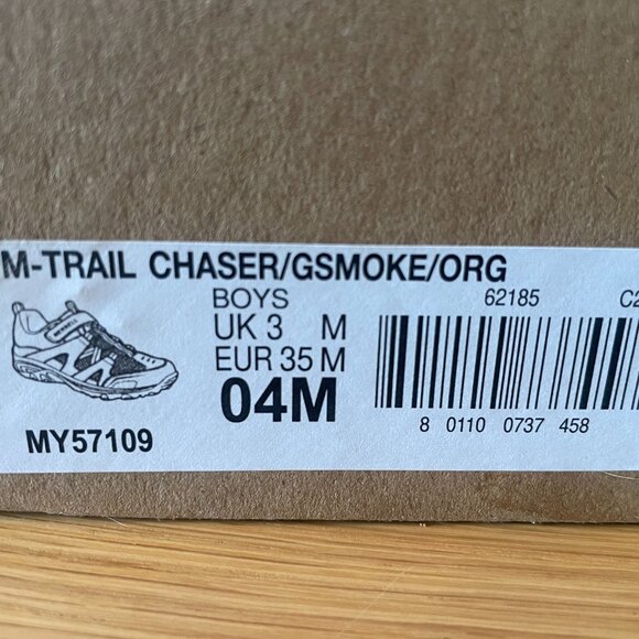 Merrell, Trail Chaser, boys hiking shoes, size 4 - Picture 6 of 6